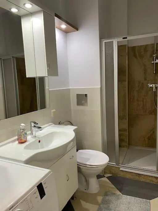 Apartment In Wien-Hernals, Lacknergasse