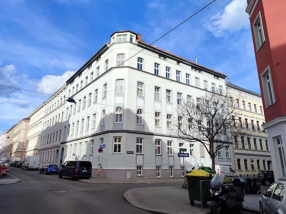Apartment In Wien-Hernals, Lacknergasse オーストリア